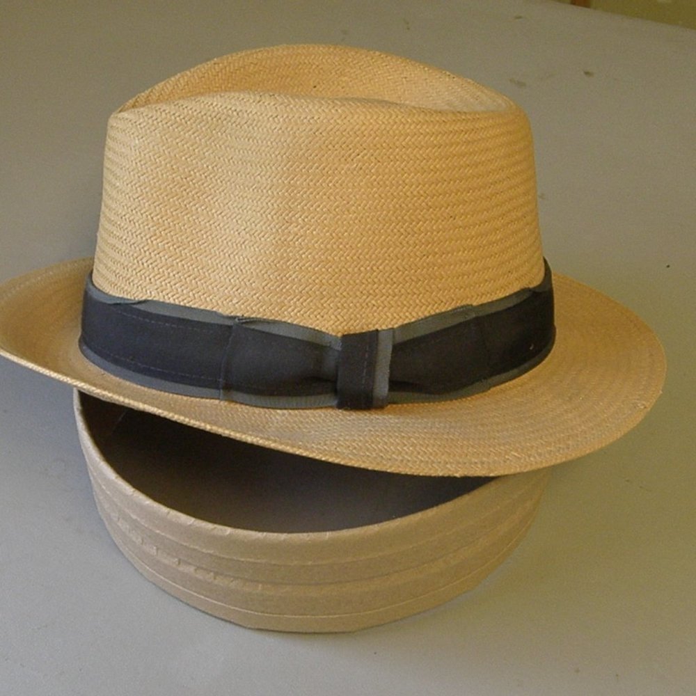 New  City Line Fedora,XL